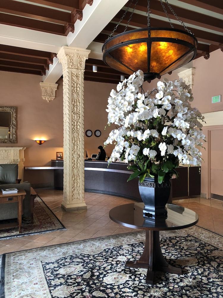 Hotel Carmel Santa Monica