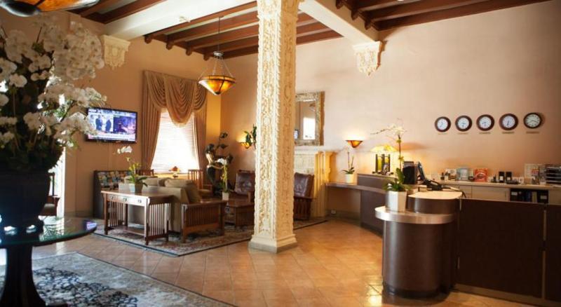 Carmel Hotel