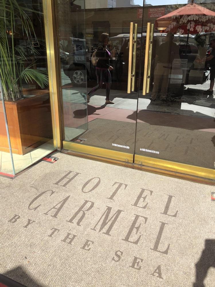 Carmel 3*