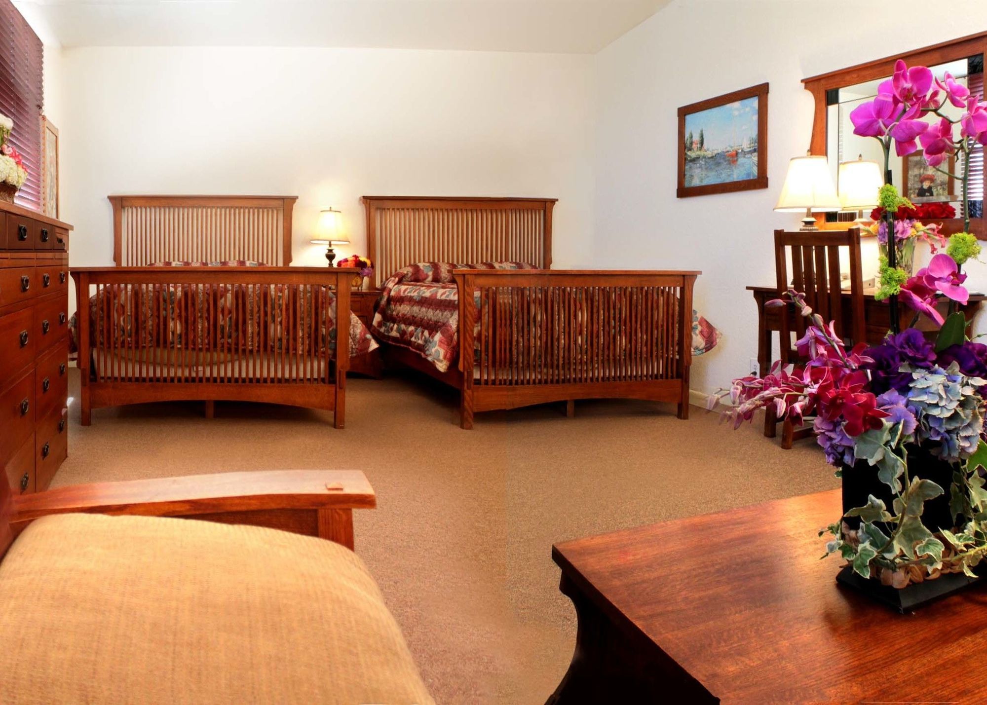 Carmel Hotel